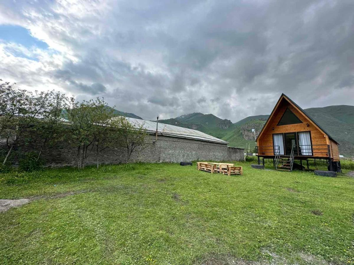 Appartement Thomas' Hut à Kazbegi Extérieur photo