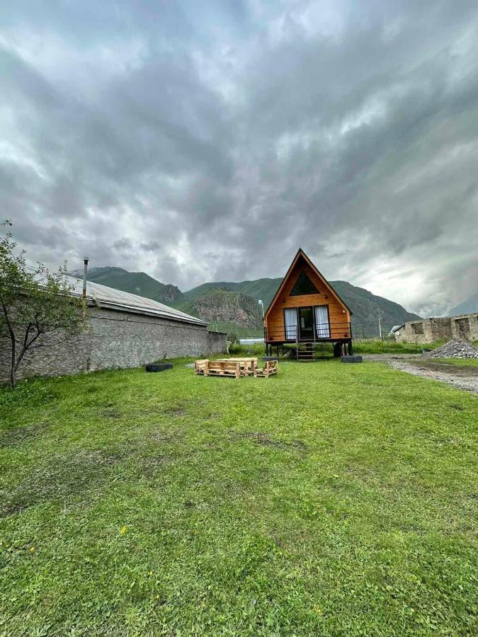 Appartement Thomas' Hut à Kazbegi Extérieur photo